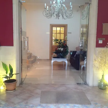 Hostal Los Claveles-2